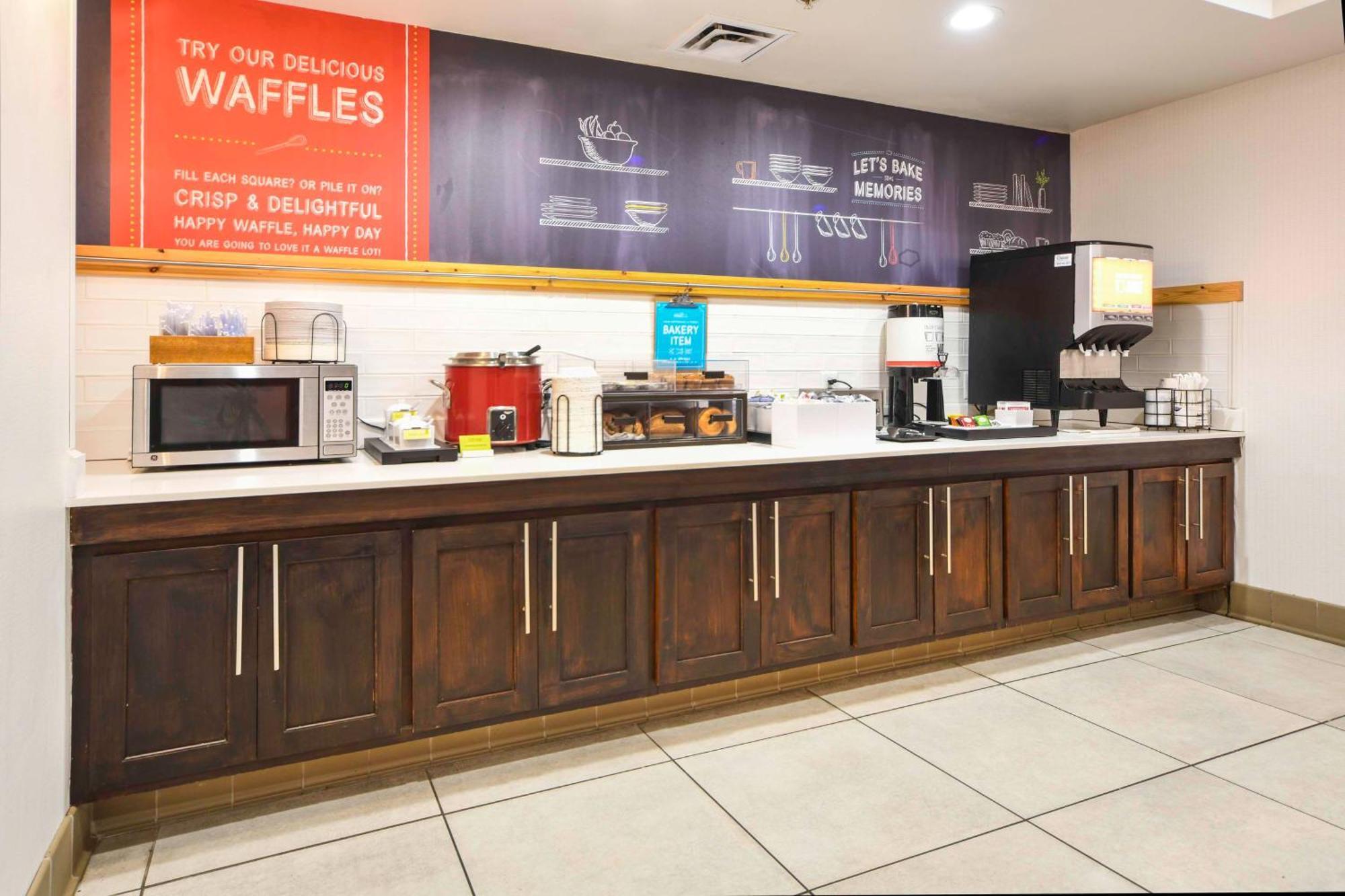Hampton Inn Bryant Esterno foto