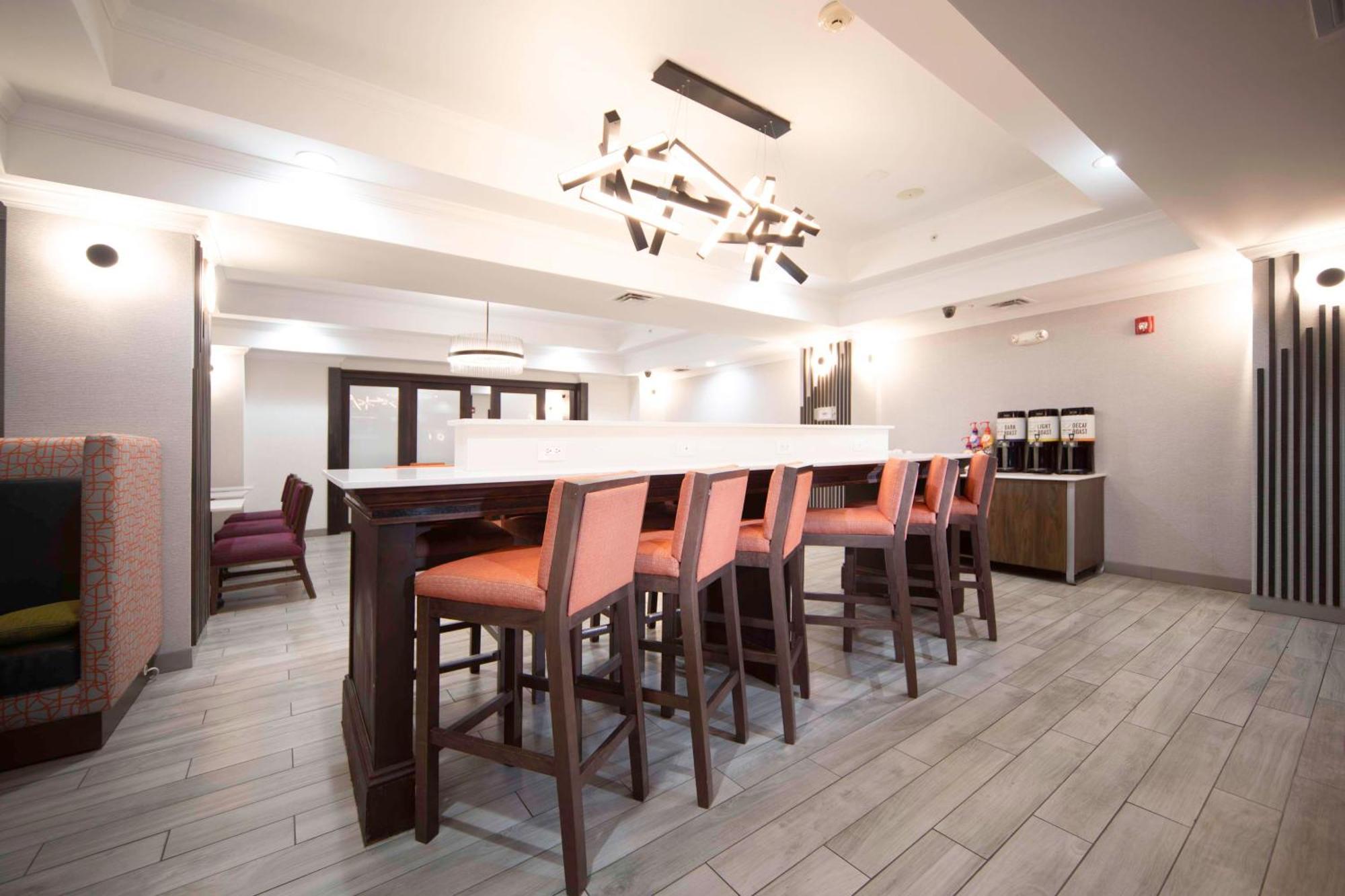 Hampton Inn Bryant Esterno foto
